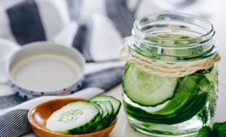 огурец для красивой кожи