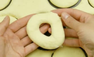 пончик из теста