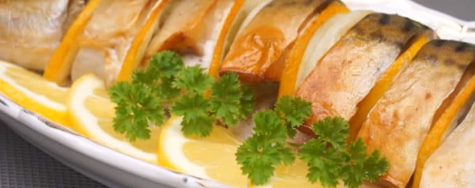 Запеченная скумбрия с лимоном рецепт