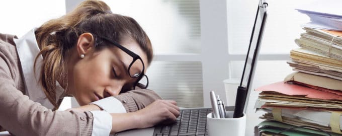 Чувствуете сонливость на работе