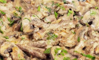 Бефстроганов с грибами рецепт
