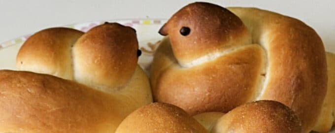 Булочки жаворонки рецепт