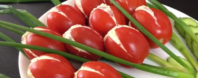 Тюльпаны из помидоров рецепт