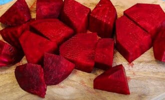 Свекла кусочками