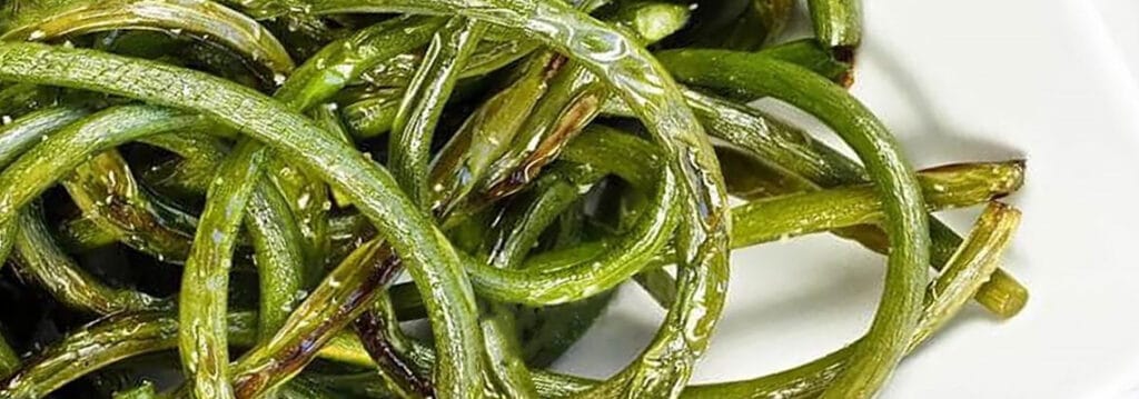 Жареные стрелки чеснока рецепт
