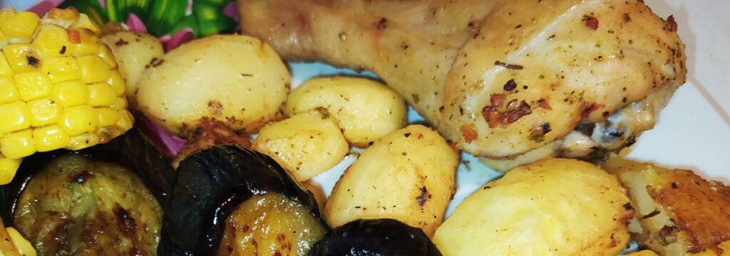 Курица с овощами в духовке рецепт