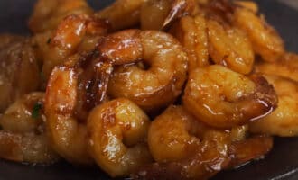 креветки по китайски с кунжутом