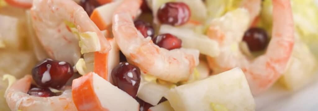 Салат Морской с крабовыми палочками и креветками
