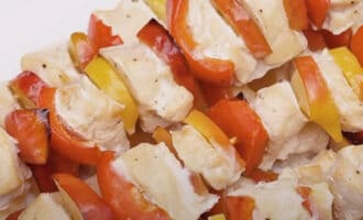 Шашлычки из курицы с овощами