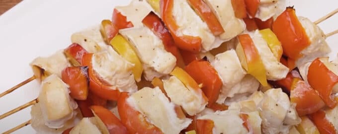 Шашлычки из курицы с овощами