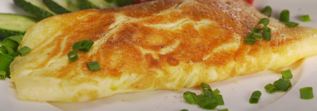 Омлет с начинкой рецепт