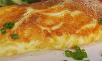 Омлет с начинкой рецепт