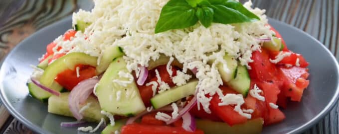 Болгарский салат Шопский