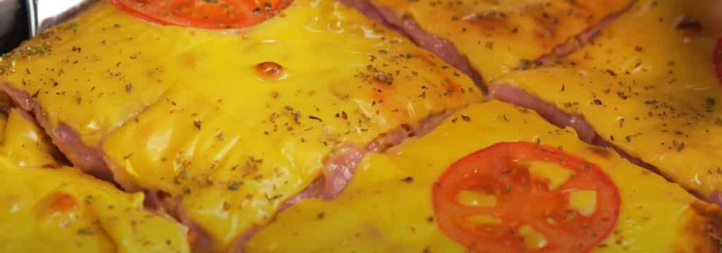 Бутерброды с ветчиной и сыром