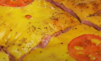 Бутерброды с ветчиной и сыром