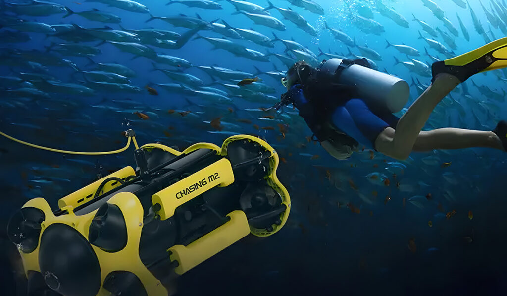 Подводный дрон Chasing M2