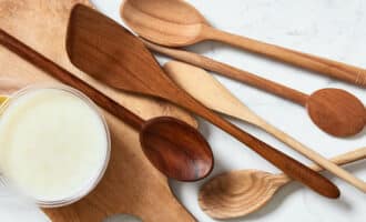 Как ухаживать за деревянными изделиями