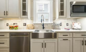 Как выбрать идеальную мойку из нержавеющей стали для своей кухни